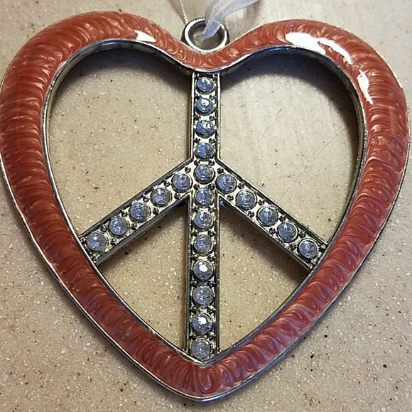 Meet your Posher, Pamela - Picture 1 of 1